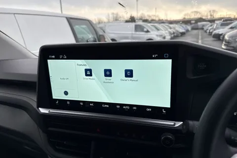 CX75VTD Volkswagen Transporter 2.0 TDI T28 Commerce Pro Auto FWD SWB Euro 6 (s/s) 5dr Thumbnail #34