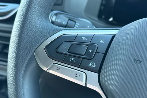 39 of 59 for Volkswagen Crafter CR35 Panel van Commerce Plus MWB 140 PS 2.0 TDI 8sp Auto - MY25!!!