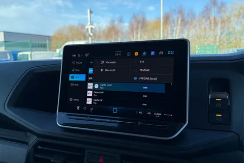 49 of 59 for Volkswagen Crafter CR35 Panel van Commerce Plus MWB 140 PS 2.0 TDI 8sp Auto - MY25!!!