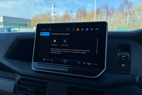 51 of 59 for Volkswagen Crafter CR35 Panel van Commerce Plus MWB 140 PS 2.0 TDI 8sp Auto - MY25!!!