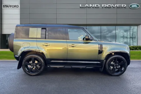  Land Rover Defender 110 3.0 D250 MHEV X-Dynamic HSE Auto 4WD Euro 6 (s/s) 5dr Thumbnail #6