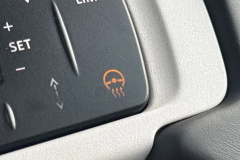  Land Rover Defender 110 3.0 D250 MHEV X-Dynamic HSE Auto 4WD Euro 6 (s/s) 5dr Thumbnail #32