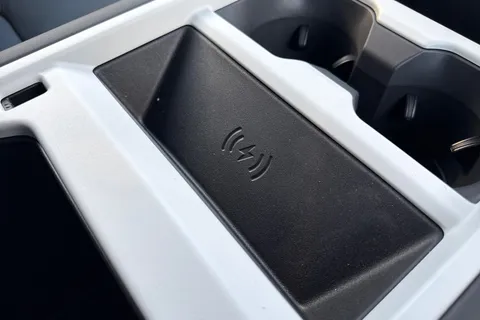  Land Rover Defender 110 3.0 D250 MHEV X-Dynamic HSE Auto 4WD Euro 6 (s/s) 5dr Thumbnail #50