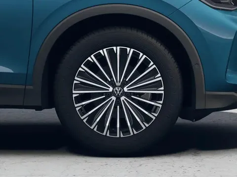  Volkswagen Tiguan 1.5 eTSI MHEV Match DSG Euro 6 (s/s) 5dr Thumbnail #8