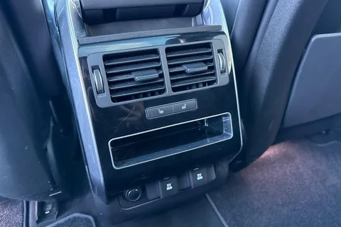 WL19CBV Land Rover Range Rover Sport 2.0 P400e HSE Dynamic 5dr Auto Thumbnail #36