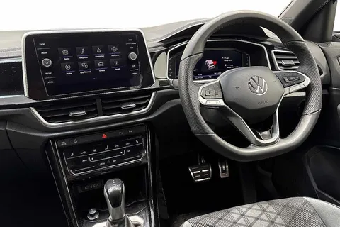 KP25XHB Volkswagen T-Roc 1.5 TSI R-Line 5dr DSG Thumbnail #2