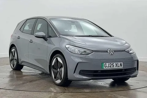 GJ25XLN Volkswagen ID.3 150kW Essential Pro S 77kWh 5dr Auto Thumbnail #1