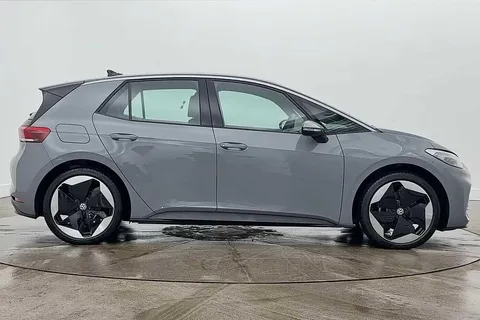 GJ25XLN Volkswagen ID.3 150kW Essential Pro S 77kWh 5dr Auto Thumbnail #4