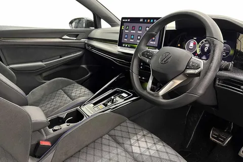 GL25KPT Volkswagen Golf 1.5 eTSI 150 R-Line 5dr DSG Thumbnail #6