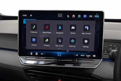 GJ25XLN Volkswagen ID.3 150kW Essential Pro S 77kWh 5dr Auto Thumbnail #12