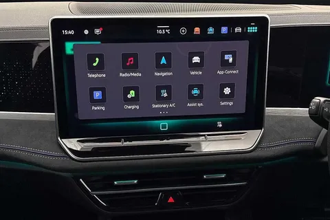 DF25YLL Volkswagen Passat 1.5 TSI eHybrid 272 R-Line 5dr DSG Thumbnail #12