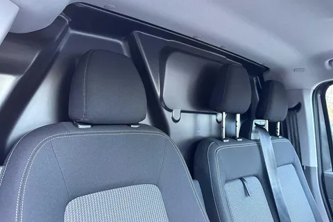 PJ75YUD Volkswagen Transporter 2.0 TDI 170 Commerce Pro Van Auto Thumbnail #20