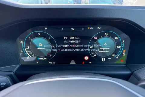 PJ75YUD Volkswagen Transporter 2.0 TDI 170 Commerce Pro Van Auto Thumbnail #27