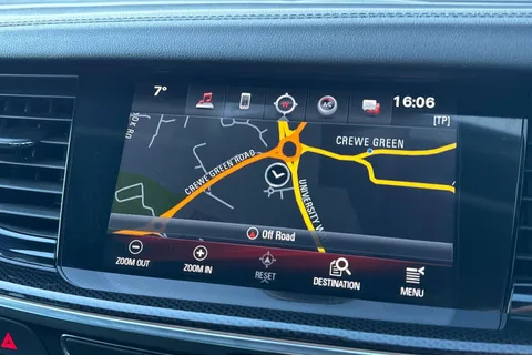DN67EHT Vauxhall Insignia 2.0 Turbo D SRi Nav 5dr Thumbnail #12