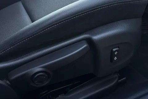 DN67EHT Vauxhall Insignia 2.0 Turbo D SRi Nav 5dr Thumbnail #43