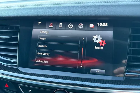 DN67EHT Vauxhall Insignia 2.0 Turbo D SRi Nav 5dr Thumbnail #50