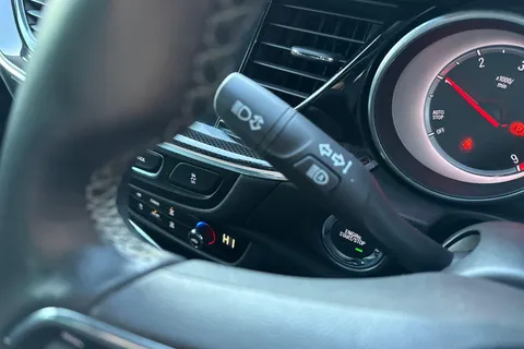 DN67EHT Vauxhall Insignia 2.0 Turbo D SRi Nav 5dr Thumbnail #56