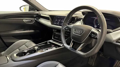 DF24KNN Audi e-tron GT GT    quattro 350,00 kW Thumbnail #6