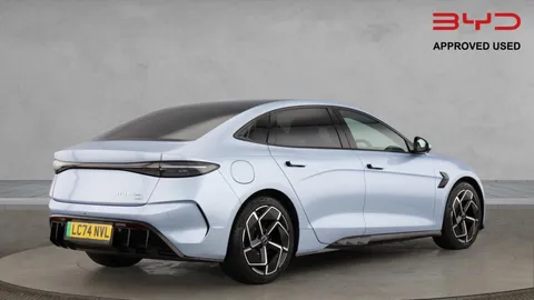 LC74NVL BYD SEAL 82.5kWh Excellence Auto AWD 4dr Thumbnail #3