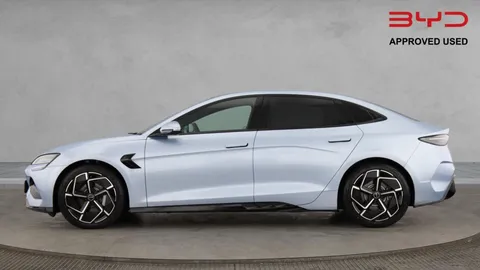 LC74NVL BYD SEAL 82.5kWh Excellence Auto AWD 4dr Thumbnail #4