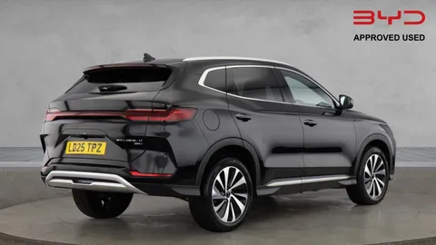 LD25TPZ BYD Seal U 1.5 DM-i 18.3kWh Boost CVT Auto Euro 6 (s/s) 5dr Thumbnail #6