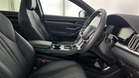 LD25TPZ BYD Seal U 1.5 DM-i 18.3kWh Boost CVT Auto Euro 6 (s/s) 5dr Thumbnail #9