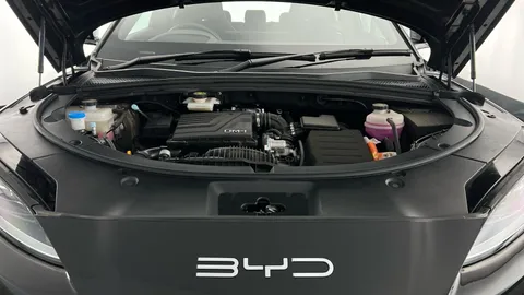 LD25TPZ BYD Seal U 1.5 DM-i 18.3kWh Boost CVT Auto Euro 6 (s/s) 5dr Thumbnail #15