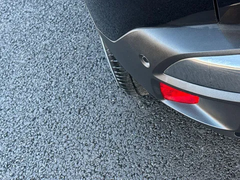 MW22HXO PEUGEOT 3008 1.2 PureTech Allure Premium 5dr Thumbnail #26