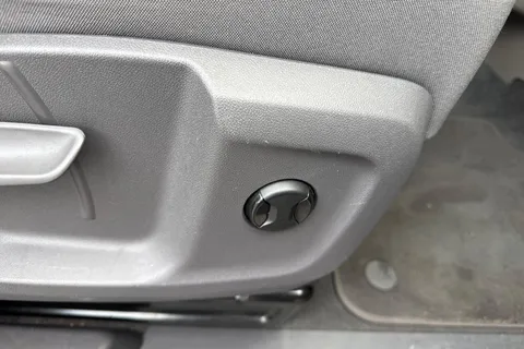 CX72NZD Volkswagen Multivan 1.5 TSI Life 5dr LWB DSG Thumbnail #28