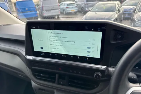 CX25LYZ Volkswagen Transporter 2.0 TDI 110 Commerce Plus Van Thumbnail #34