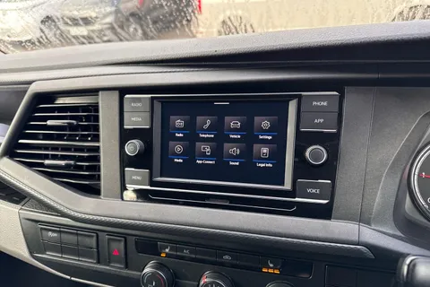 CX74LWK Volkswagen Transporter 2.0 TDI 150 Startline Kombi Van DSG Thumbnail #33