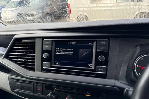 CX74LWK Volkswagen Transporter 2.0 TDI 150 Startline Kombi Van DSG Thumbnail #36