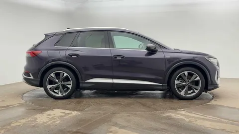 GJ71NFC Audi Q4 e-tron Q4  S line 40 e-tron  150,00 kW Thumbnail #3