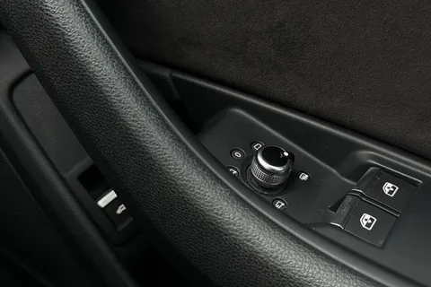 SB19OHO Audi A5 2.0 TFSI 35 S line S Tronic Euro 6 (s/s) 2dr Thumbnail #39