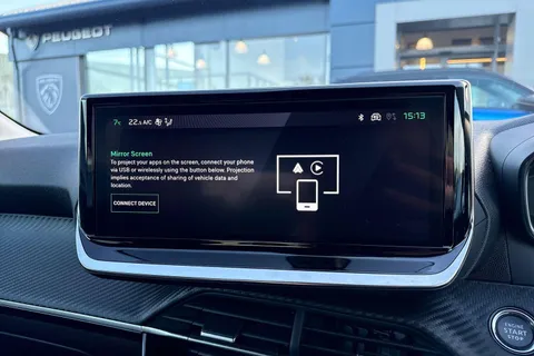 DE25UVK PEUGEOT 208 1.2 PureTech 100 Allure 5dr Thumbnail #48