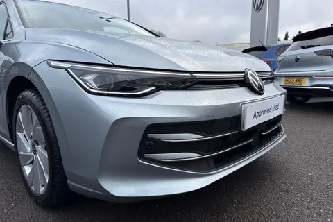 KM75BTZ Volkswagen Golf 1.5 TSI 204 Style eHybrid 5dr DSG Thumbnail #9