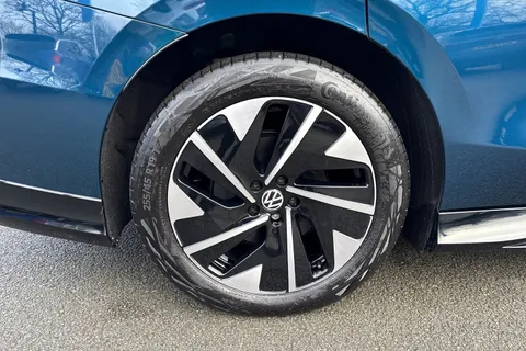 KM25CYY Volkswagen Id.7 210kW Match Pro 77kWh 5dr Auto Thumbnail #10