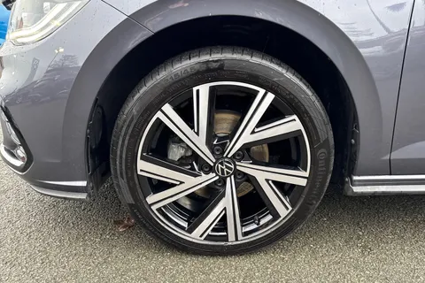 DC25NJJ Volkswagen Polo 1.0 TSI 115 Black Edition 5dr DSG Thumbnail #12