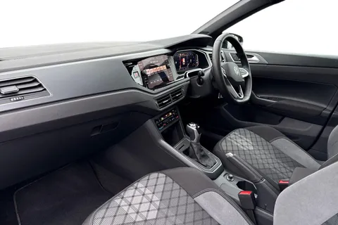 DC25NJJ Volkswagen Polo 1.0 TSI 115 Black Edition 5dr DSG Thumbnail #14