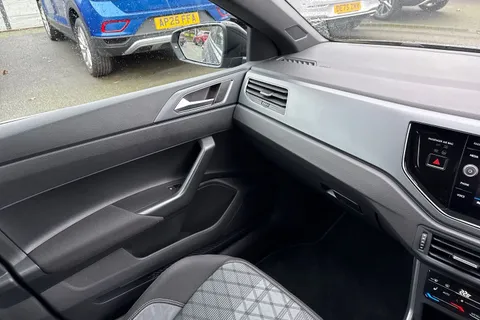 DC25NJJ Volkswagen Polo 1.0 TSI 115 Black Edition 5dr DSG Thumbnail #19