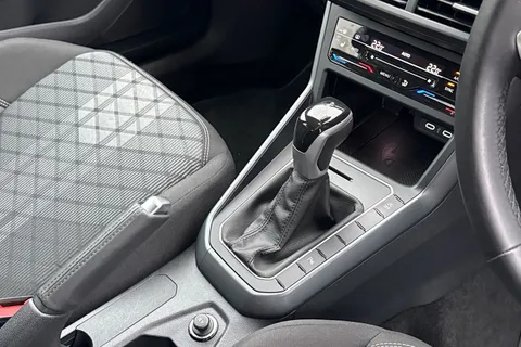 DC25NJJ Volkswagen Polo 1.0 TSI 115 Black Edition 5dr DSG Thumbnail #22