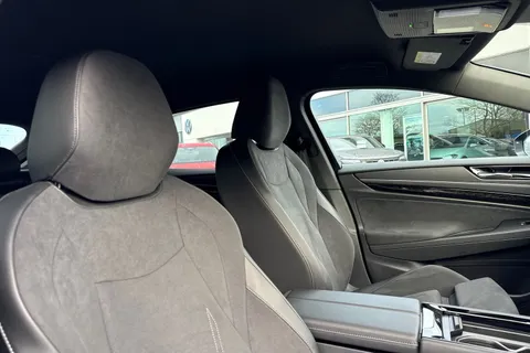 KM25CYY Volkswagen Id.7 210kW Match Pro 77kWh 5dr Auto Thumbnail #23