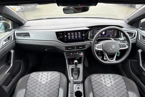 DC25NJJ Volkswagen Polo 1.0 TSI 115 Black Edition 5dr DSG Thumbnail #37