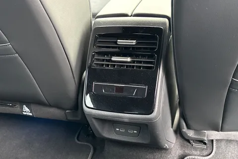 KM25CYY Volkswagen Id.7 210kW Match Pro 77kWh 5dr Auto Thumbnail #46