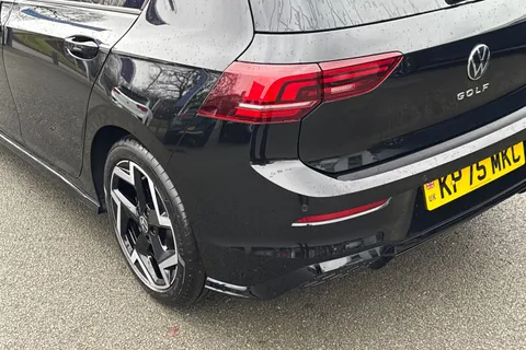 KP75MKC Volkswagen Golf 1.5 TSI 150 R-Line 5dr Thumbnail #7