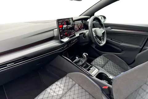 KP75MKC Volkswagen Golf 1.5 TSI 150 R-Line 5dr Thumbnail #14