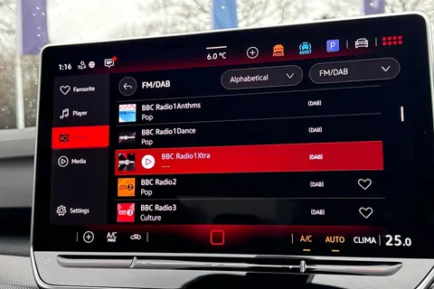 KP75MKC Volkswagen Golf 1.5 TSI 150 R-Line 5dr Thumbnail #27