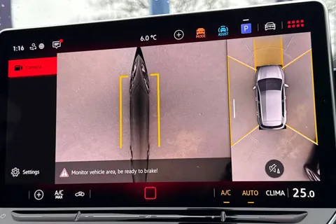 KP75MKC Volkswagen Golf 1.5 TSI 150 R-Line 5dr Thumbnail #30