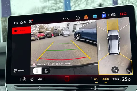 KP75MKC Volkswagen Golf 1.5 TSI 150 R-Line 5dr Thumbnail #31