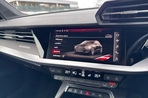 KS23YHF Audi A3 S3 TFSI Quattro Vorsprung 5dr S Tronic Thumbnail #45